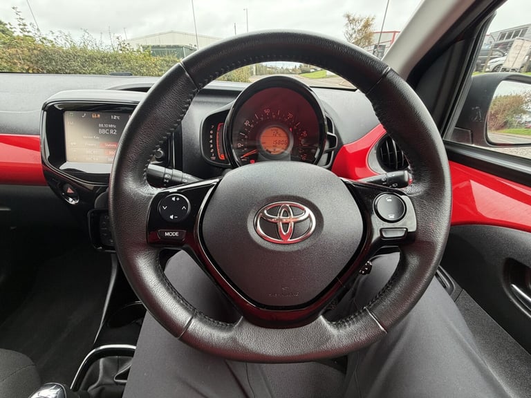 TOYOTA AYGO 1.0 VVT-i x-style 2017