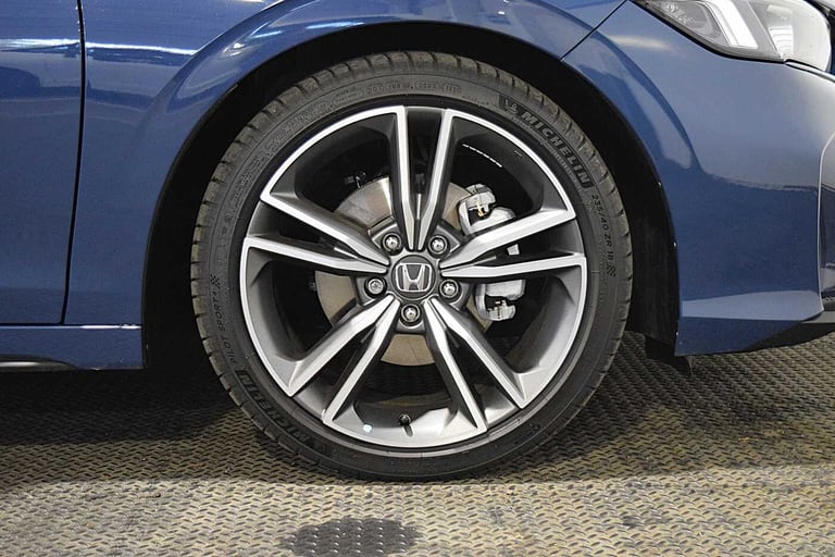 2025 Honda Civic 2.0 eHEV Advance 5dr CVT Hatchback Hybrid Automatic