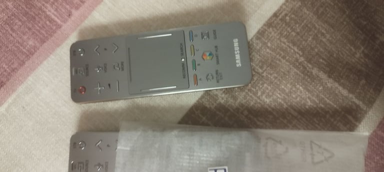 Samsung Smart TV remote control with touchpad and voice function