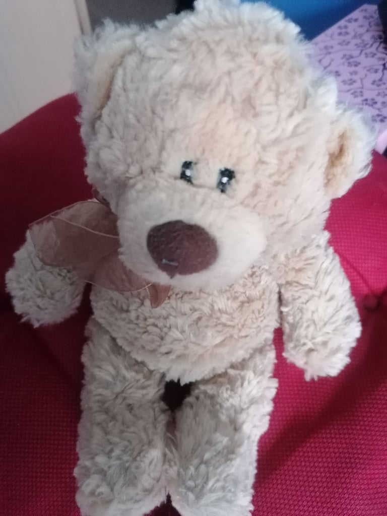image for Beige/Cream Toy Bear – Excellent Condition, Smoke & Pet Free Home