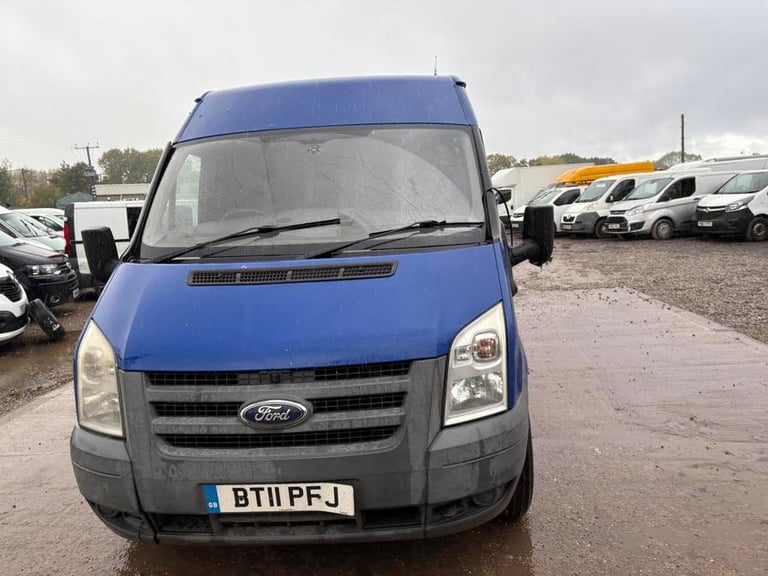 2011 Ford Transit Medium Roof Van TDCi 100ps PANEL VAN DIESEL Manual