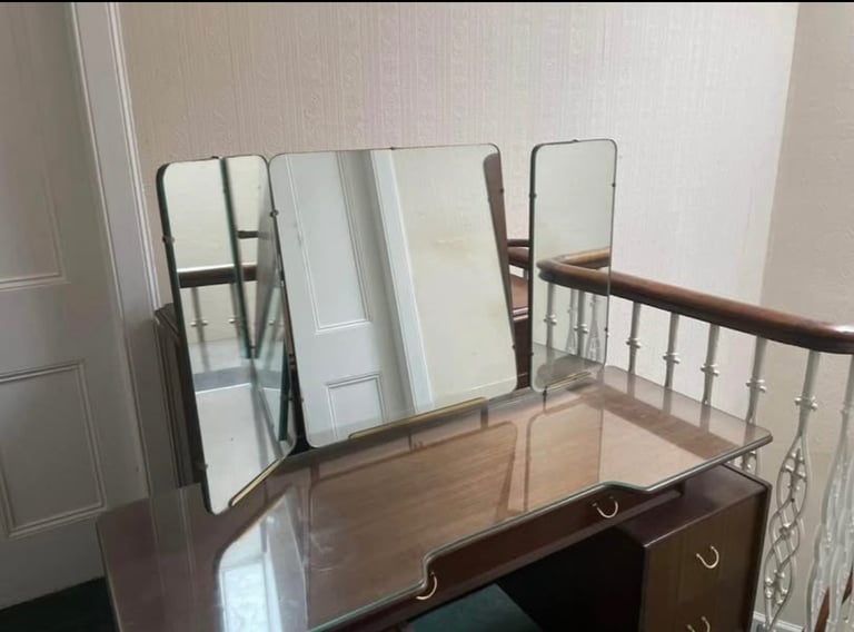 G-Plan Librenza Dressing Table