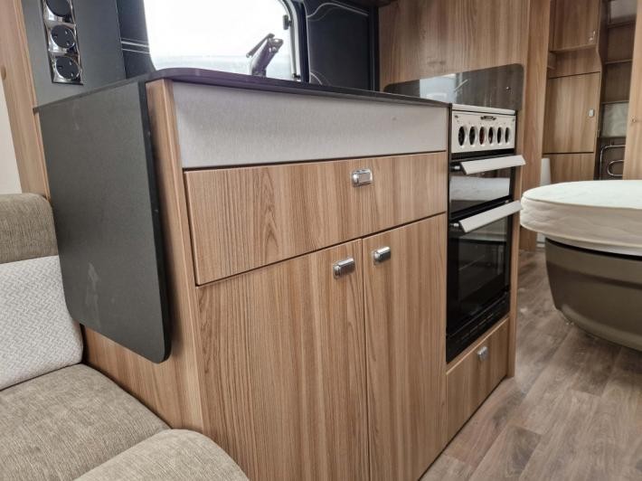2018 Swift Conqueror 580 Used Caravan