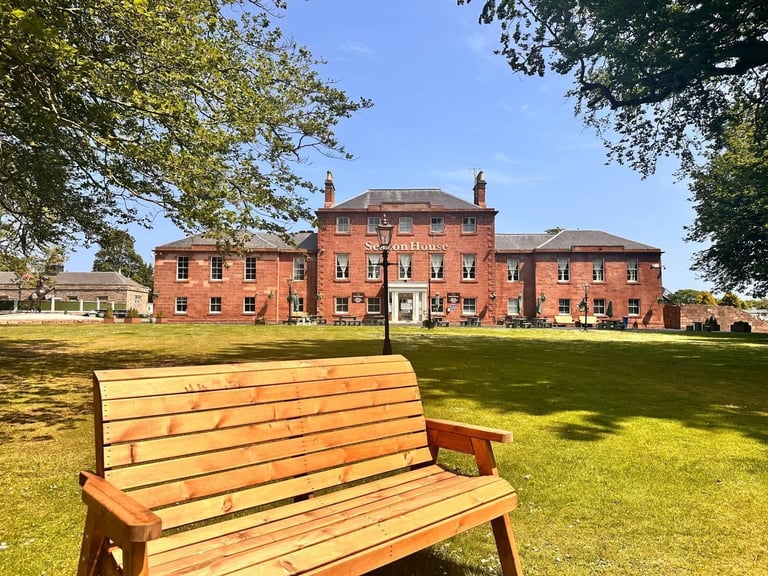 Willerby Mapleton Residential Lodge  in Angus  - Lodge / Caravan 