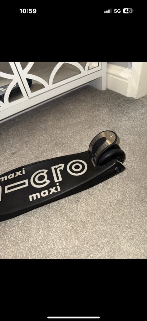 Maxi micro scooter deluxe LED 