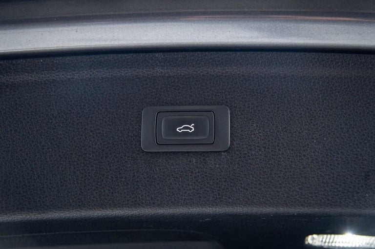 2019 Audi Q5 45 TFSI Quattro S Line 5dr S Tronic ESTATE PETROL Automatic