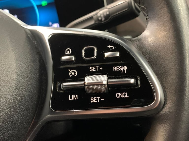 2020 Mercedes-Benz GLA GLA 200 Sport Executive 5dr Auto HATCHBACK PETROL Automatic