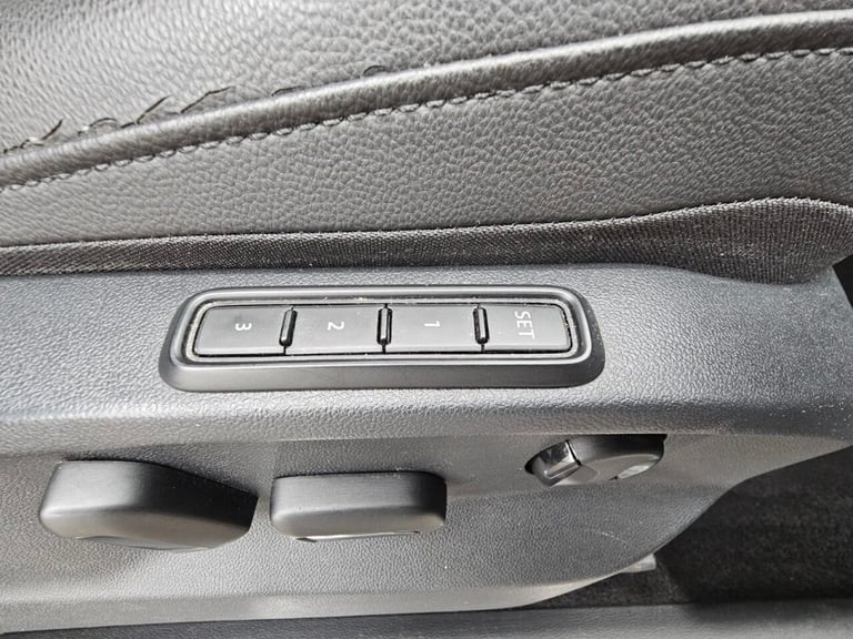 2020 SEAT Tarraco 2.0 TDI XCELLENCE Lux SUV 5dr Diesel DSG 4Drive Euro 6 (s/s) (150 ps) HATCHBACK...