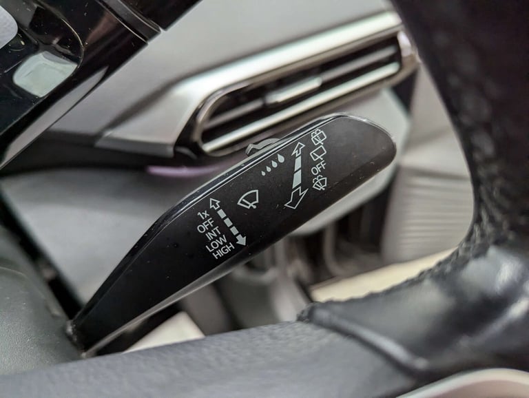 2021 Volkswagen ID.4 ID4 Life 5dr SUV Electric Automatic