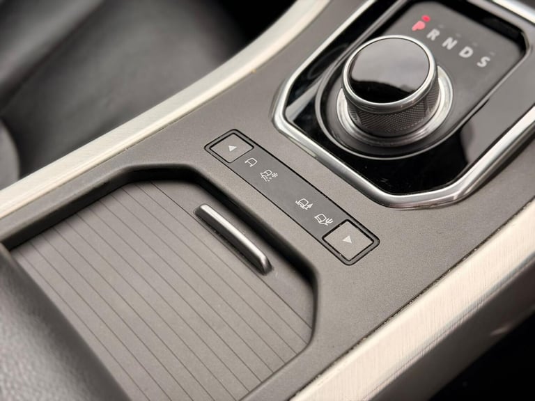 2015 Land Rover Range Rover Evoque 2.2 SD4 Pure 5dr Auto [9] [Tech Pack] ESTATE Diesel Automatic