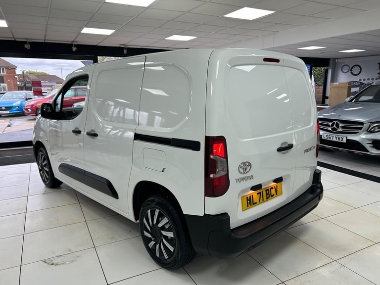 2021 Toyota ProAce 1.5 BlueHDi Active Short Panel Van SWB Euro 6 5dr PANEL VAN Diesel Manual