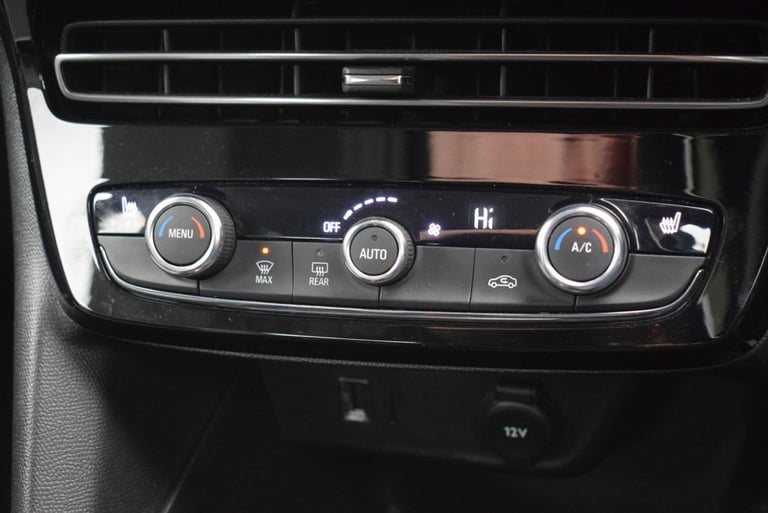 2022 Vauxhall Mokka 1.2 Turbo Elite Premium 5dr Auto HATCHBACK PETROL Automatic