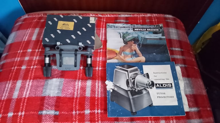 Slide projector Aldis tutor 1000