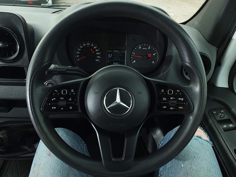 2021 Mercedes-Benz Sprinter 316 CDI 'Progressive' 160PS Euro 6, L2 H2 RWD 