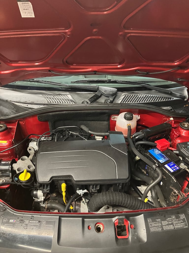 Renault, CLIO, Hatchback, 2006, Manual, 1149 (cc), 3 doors