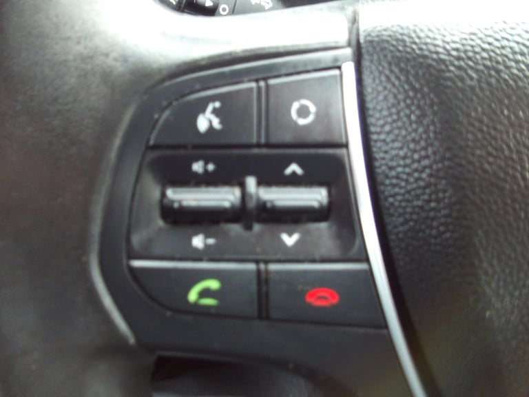 2015 Hyundai i20 1.2 SE 5dr HATCHBACK Petrol Manual