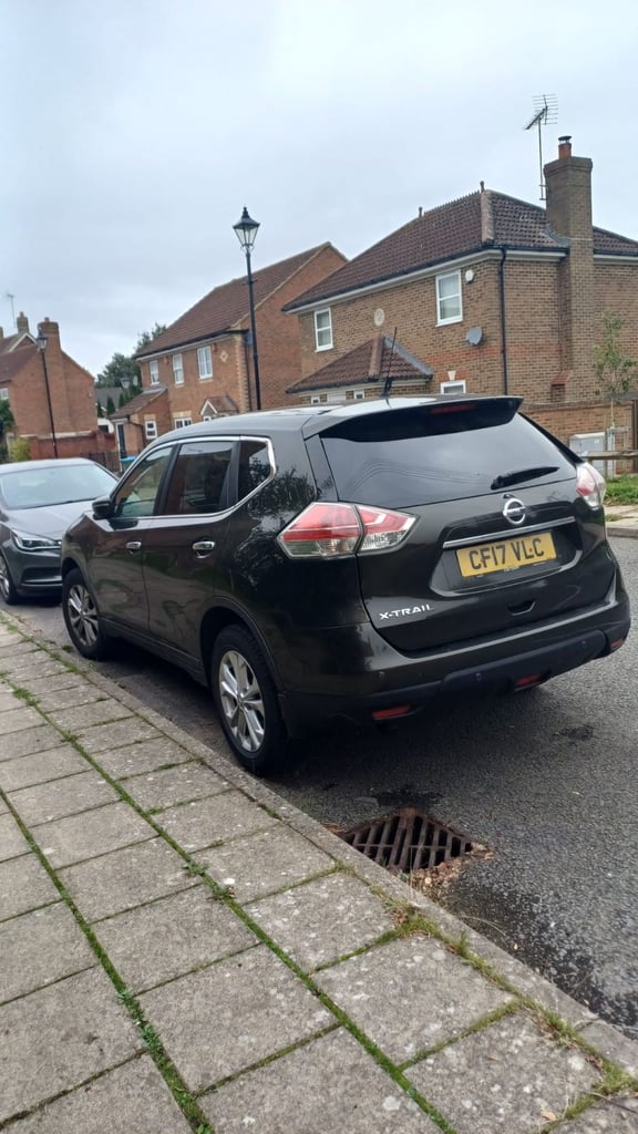 image for Nissan, X-TRAIL, Estate, 2017, Manual, 1618 (cc), 5 doors