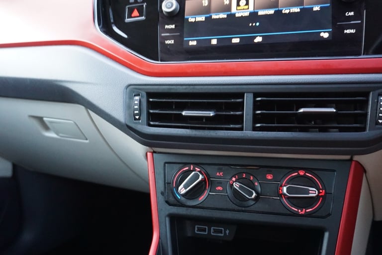2019 Volkswagen Polo 1.0 EVO Beats  *STUNNING COLOUR COMBINATION FSH IMMACULATE* HATCHBACK Petrol...