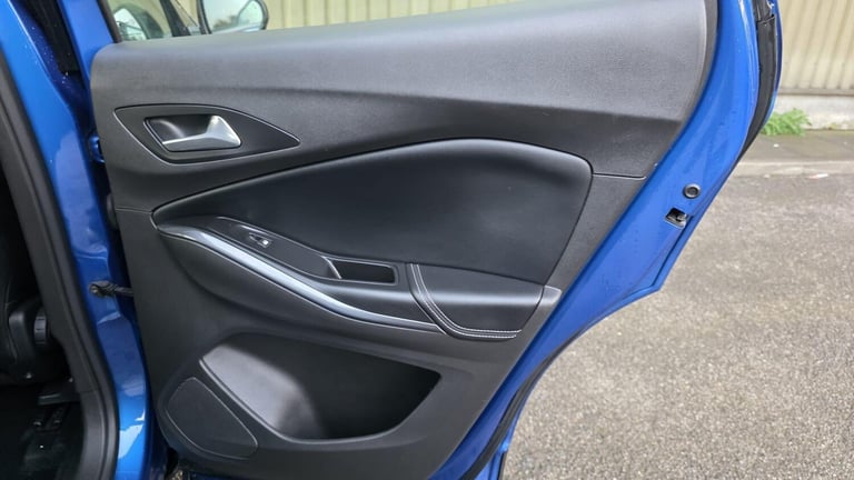 2019 Vauxhall Grandland X 1.2 Turbo Sport Nav Euro 6 (s/s) 5dr HATCHBACK Petrol Manual