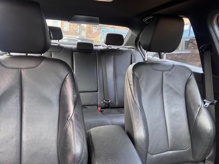 2017 BMW 3 Series Saloon (2015 - 2018) Saloon Hybrid Automatic