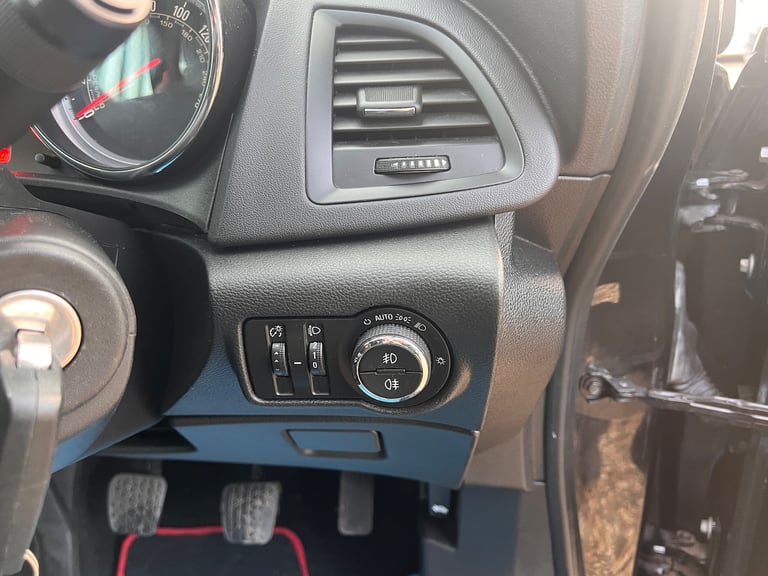 2016 Vauxhall Astra 1.4i Turbo Limited Edition Coupe 3dr Petrol Manual Euro 6