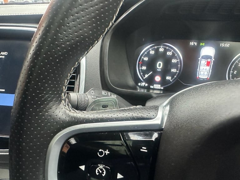 2018 Volvo XC90 2.0h T8 Twin Engine 10.4kWh R-Design SUV 5dr Petrol Plug-in Hybrid Auto 4WD ESTAT...