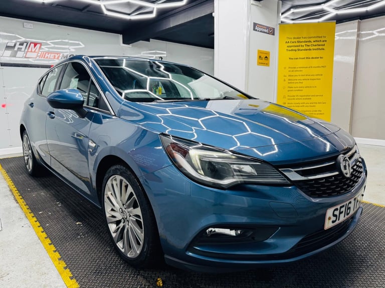 image for 2016 Vauxhall Astra 1.6 CDTi BlueInjection SRi Nav Euro 6 (s/s) 5dr HATCHBACK Diesel Manual
