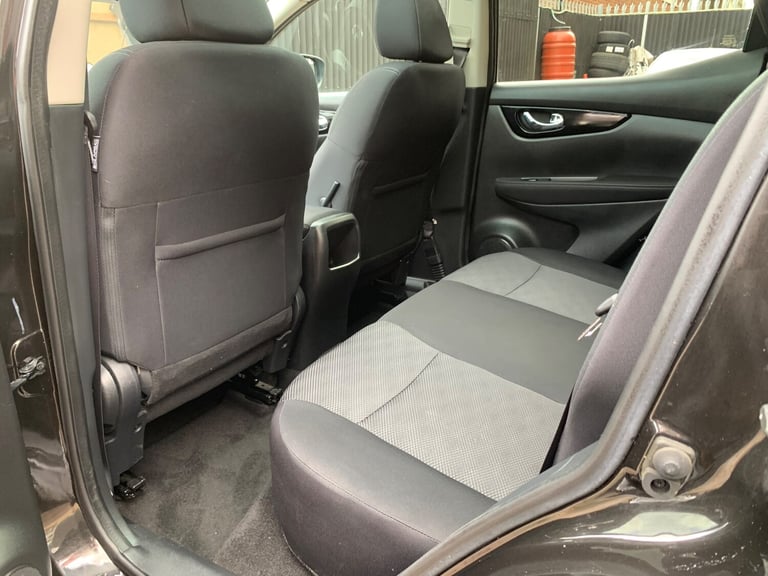 2016 Nissan Qashqai 1.2 DIG-T N-Connecta SUV 5dr Petrol Manual 2WD Euro 6 (s/s)