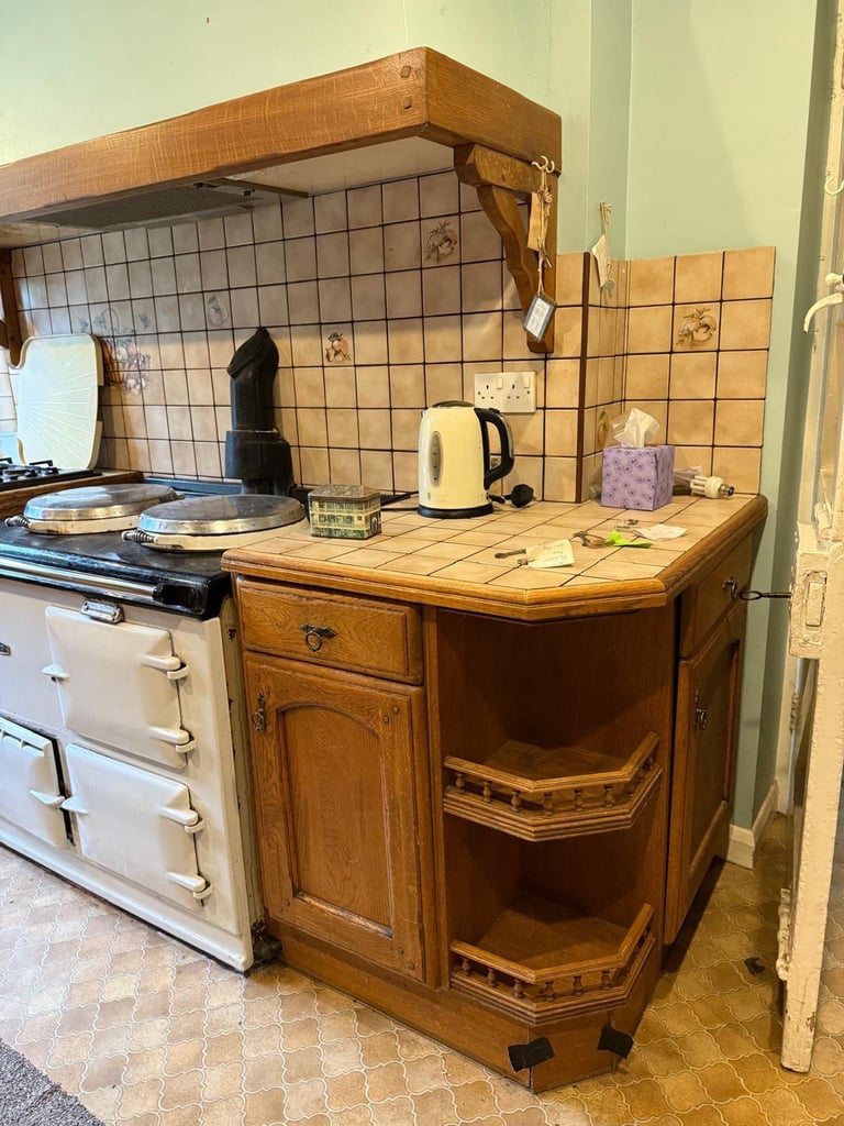 Free Used Kitchen units 