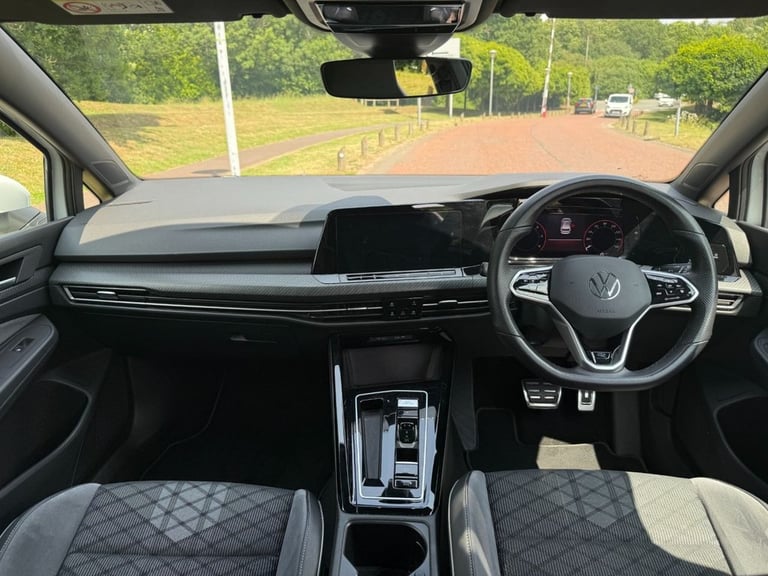 2023 Volkswagen Golf 2.0 TDI R-Line Hatchback 5dr Diesel DSG Euro 6 (s/s) (150 ps) Hatchback Dies...