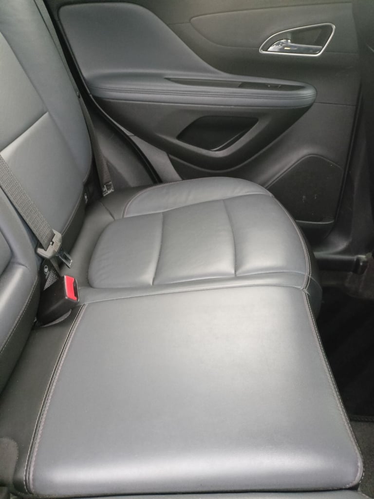 DIESEL Vauxhall, MOKKA SE, Hatchback, 2016, Manual, 1598 (cc), 5 doors