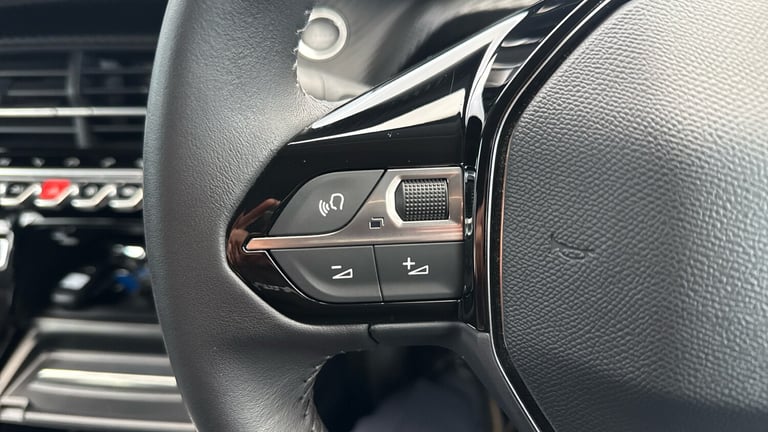 2022 Peugeot 208 1.2 PureTech 100 Allure Premium + 5dr Petrol Hatchback Hatchback Petrol Manual