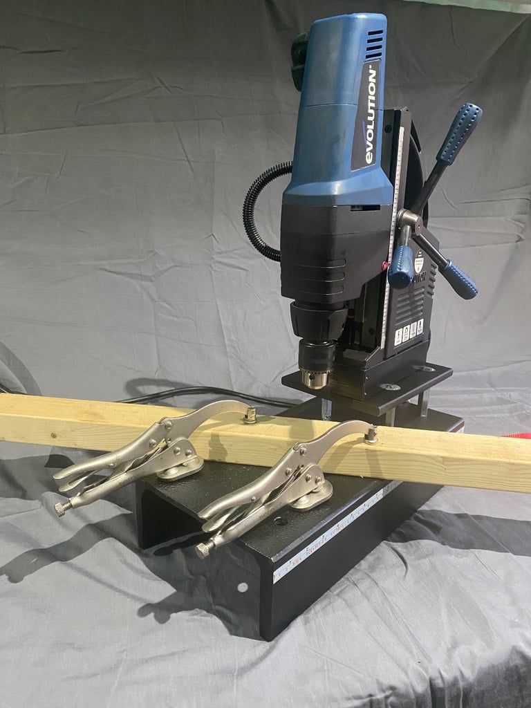 Magnetic drill machine stand