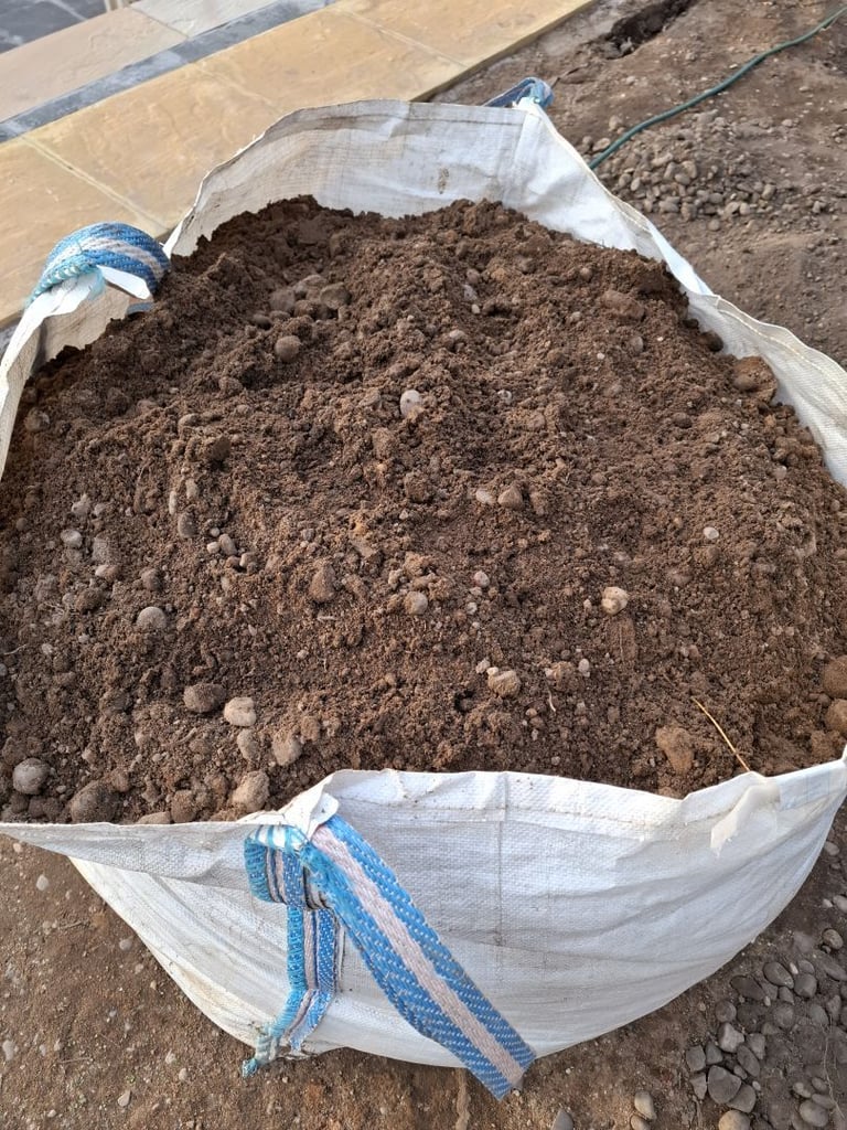🟫 FREE SAND / SOIL / STONES – LEVEL, ELEVATE, FILL HOLES...