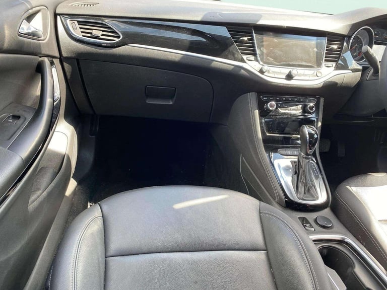 2018 Vauxhall Astra 1.4i Turbo Elite Nav Auto Euro 6 (s/s) 5dr Petrol