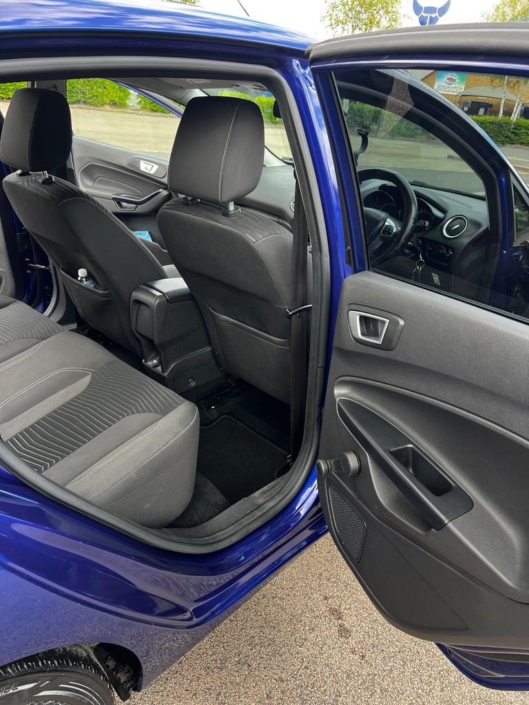 Ford Fiesta 2014 1.6 automatic ulez free 