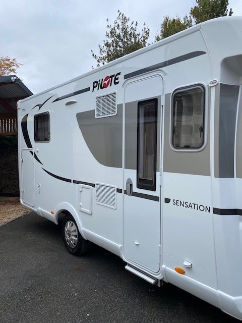 Pilote P700C Sensation 2 Berth 2017 Motorhome fixed island bed on Fiat Ducato 130 for sale