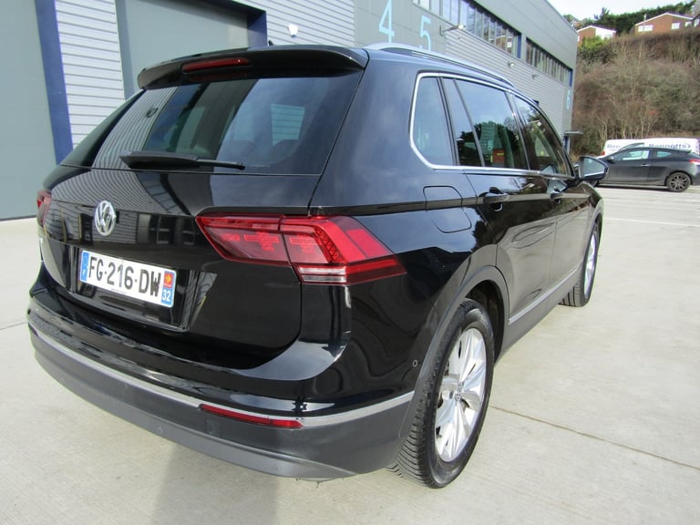LEFT HAND DRIVE 2019 VOLKSWAGEN TIGUAN 2.0 TDi SE DSG AUTO 5DR EURO 6 FRENCH REG
