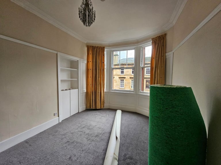 ONE BEDROOM SHARED FLAT TO RENT