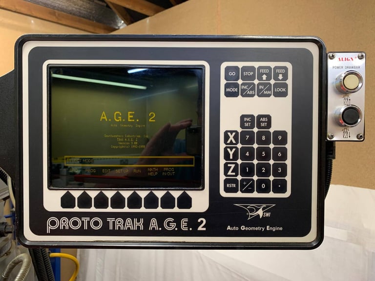 XYZ PRO 2000 CNC 2 AXIS TURRET MILLING MACHINE YEAR 2000 **NO VAT**