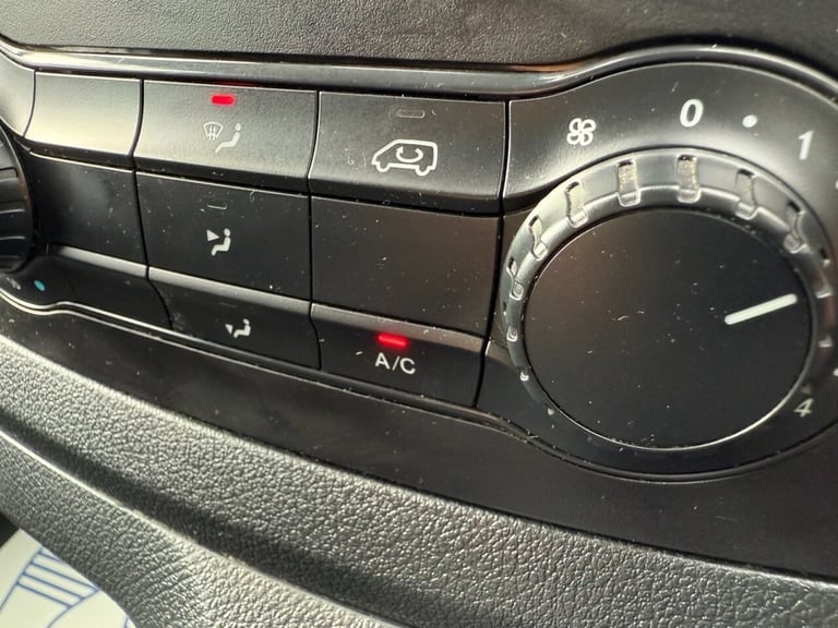 2019 Mercedes-Benz Vito 1.6 111 CDI Panel Van 5dr Diesel Manual FWD L1 Euro 5 (114 ps) PANEL VAN ...