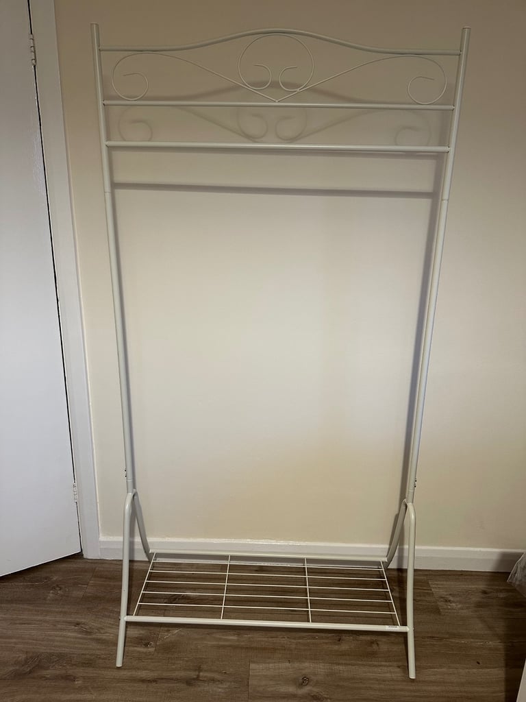 sturdy clores rail