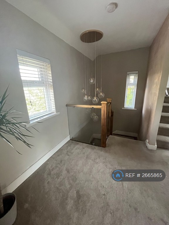 5 bedroom house in Primrose Hill, Kings Langley, WD4 (5 bed) (#2665865)