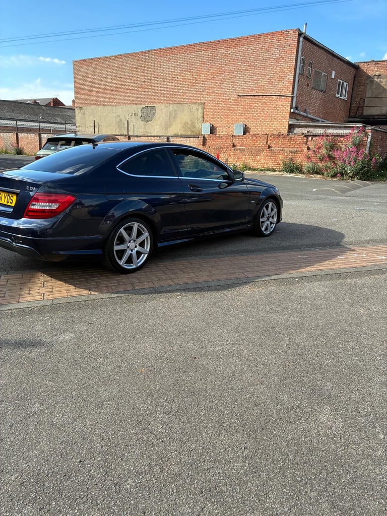 Mercedes-Benz, C CLASS, Coupe, 2011, Semi-Auto, 2143 (cc), 2 doors