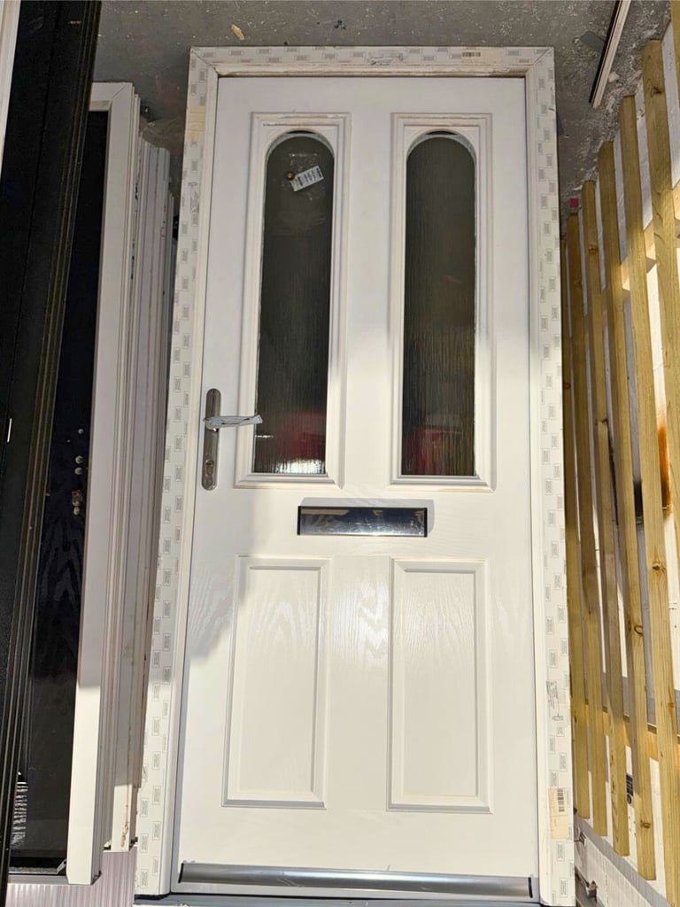 Brand New White Composite Door (4)