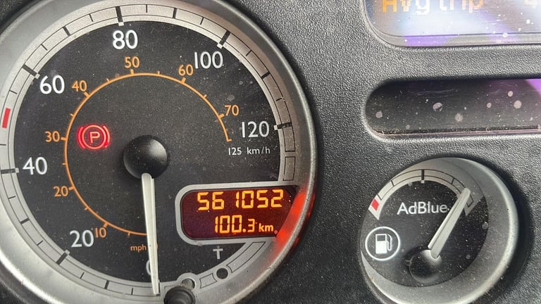 2013 (62) LEYLAND DAF CF 85 WHALE VACUUM TANKER. 32 TON GVW.  AUTO