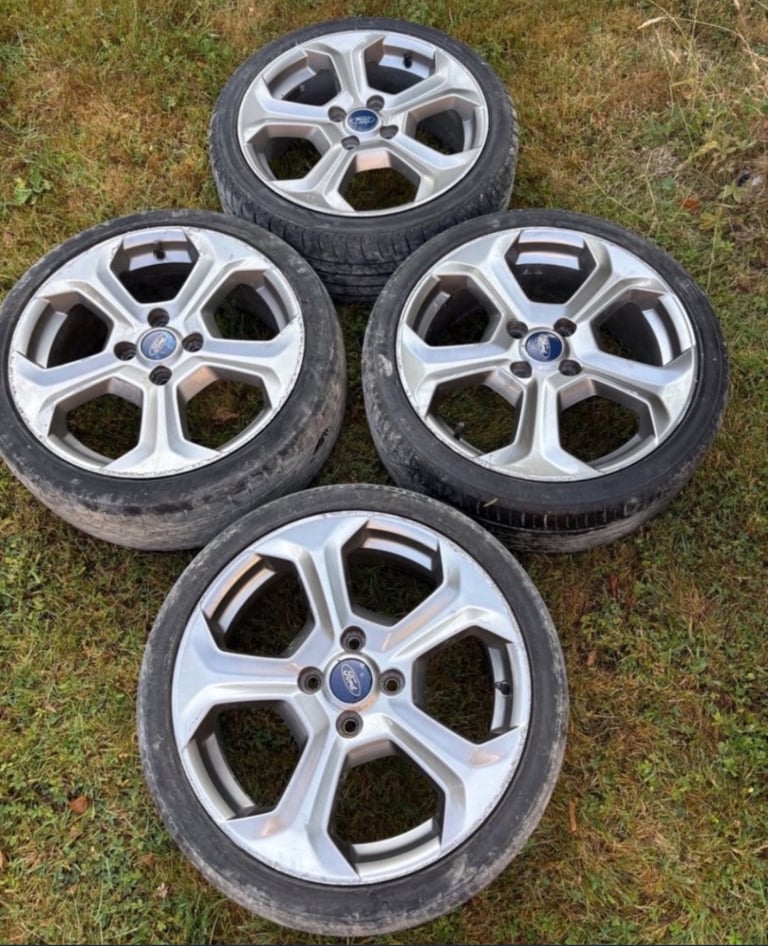 image for 17” 4x108 Ford Fiesta Alloy Wheels Alloys With Tyres St Line Zetec Silver St180