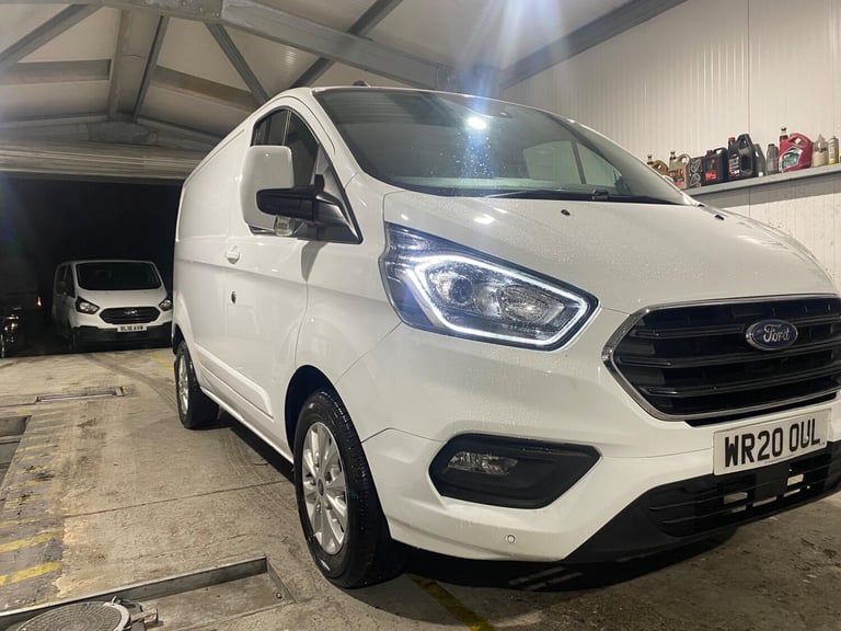 2020 Ford Transit Custom 2.0 EcoBlue 130ps Low Roof Limited Van PANEL VAN DIESEL Manual
