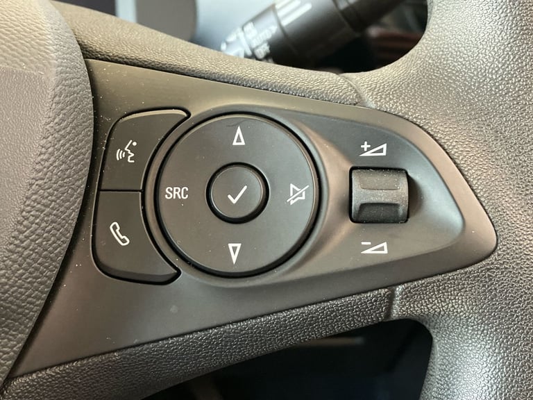 2024 Vauxhall Corsa 100kW Design 50kWh 5dr Auto Hatchback Electric Automatic