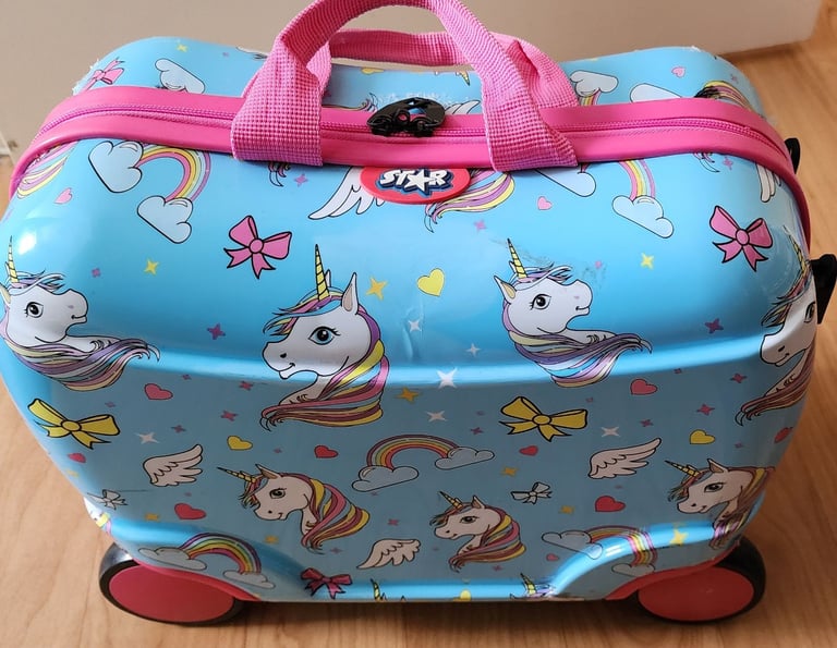 image for Ride-on suitcase for kids good condition 